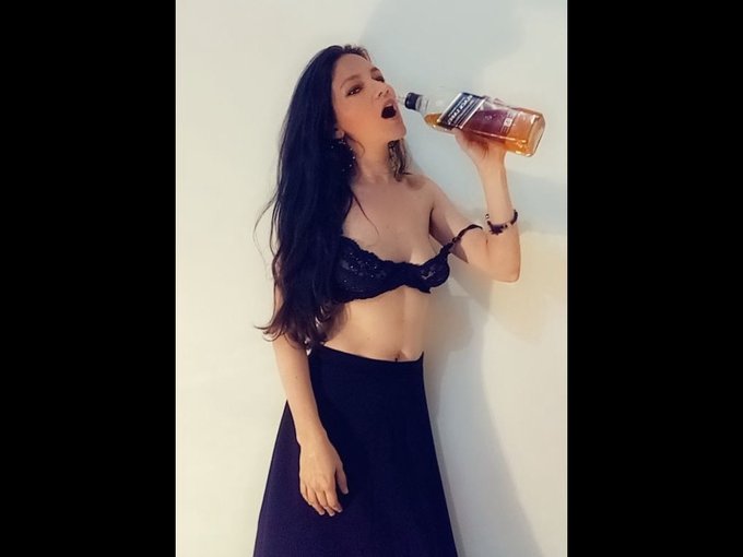 Just finished a pay-per-minute #Skype show on Skyprivate! You can call me too for a sexy private show<a href="/tag/skype"class="tags">#Skype</a>