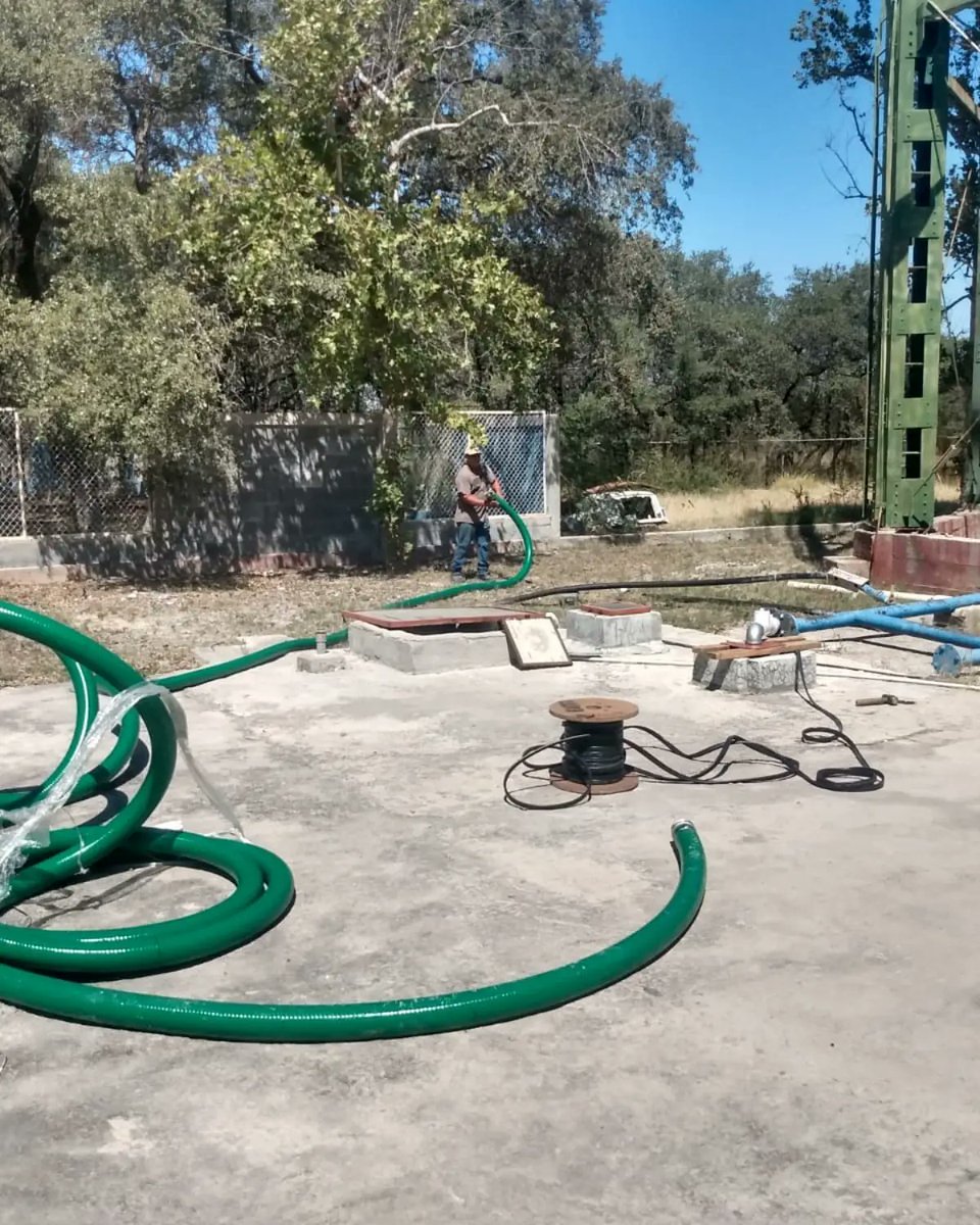 Instalamos un nuevo sistema de bombeo en la col. Bosque de Río Escondido con una inversión de 125 mil pesos, con esta acción se busca brindar una buena presión de agua potable en el sector #HechosNoPalabras