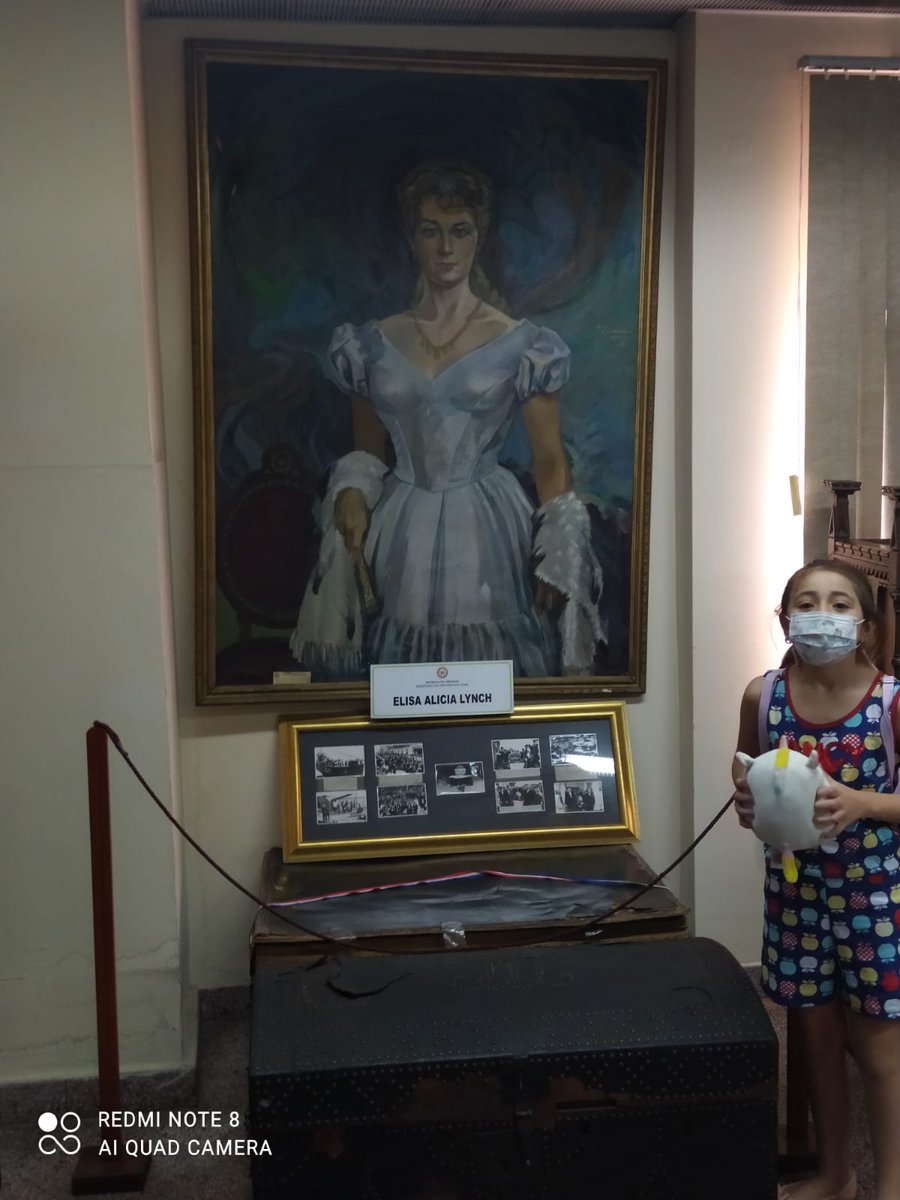 Honrando a nuestros Heroes en familia en el Museo de Defensa Nacional con el amigo Jose Ocampos.Viva el Paraguay y el Chaco Paraguayo.