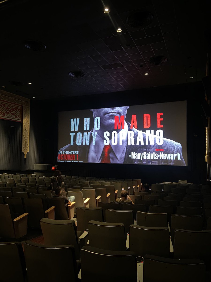 oocsopranos's tweet image. the “starting this acc as a depressed college freshman to getting to go to a press preview of the sopranos prequel as a 22 year old” pipeline