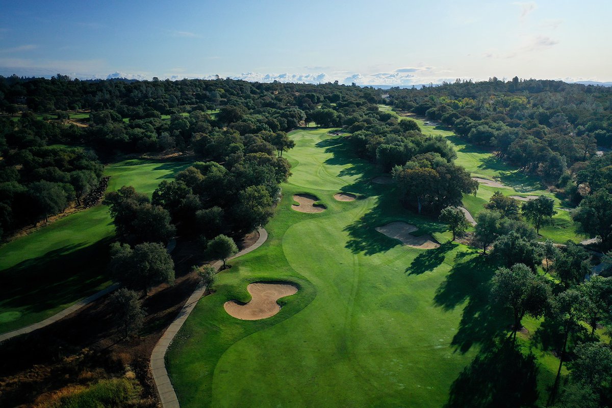 FlyersEnergy's tweet image. We are gearing up for the 2021 Flyers Fall Classic at The Ridge. Our partners and sponsors are excited, will we see you out on the course?

#FlyersFallClassic #FFC2021 #FlyersEnergy #specialolympics #theridge #theridgegolfcourse #auburn #golf #flyersfuel #dieselfuel