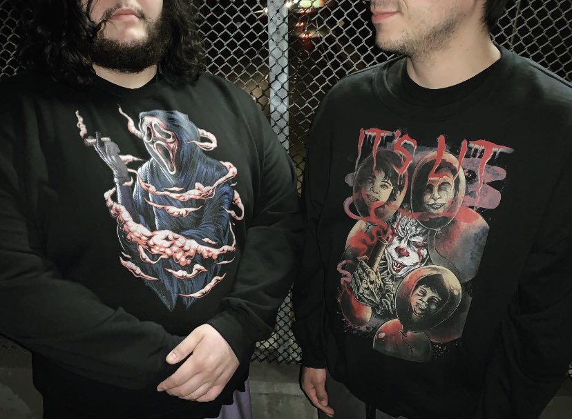 MedicatedMerch's tweet image. 🔪🎈

Shop 👉🏻 MedicatedMerch.com

#whatsyourfavoritestrain #itslit #ghostface #scream #it #pennywise #horror #halloween #collection #unisex #crewneck #sweater #420friendly #stoner #stoner #clothing #clothingbrand #medicated #merch