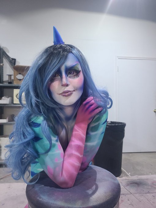 Shark Girl, boy/girl video this week on MPMG! This videos wet and hot!   #bodypaint #MonsterGirls https://t<a href="/tag/monstergirls"class="tags"><span>#monstergirls</span></a><a href="/tag/bodypaint"class="tags"><span>#bodypaint</span></a>