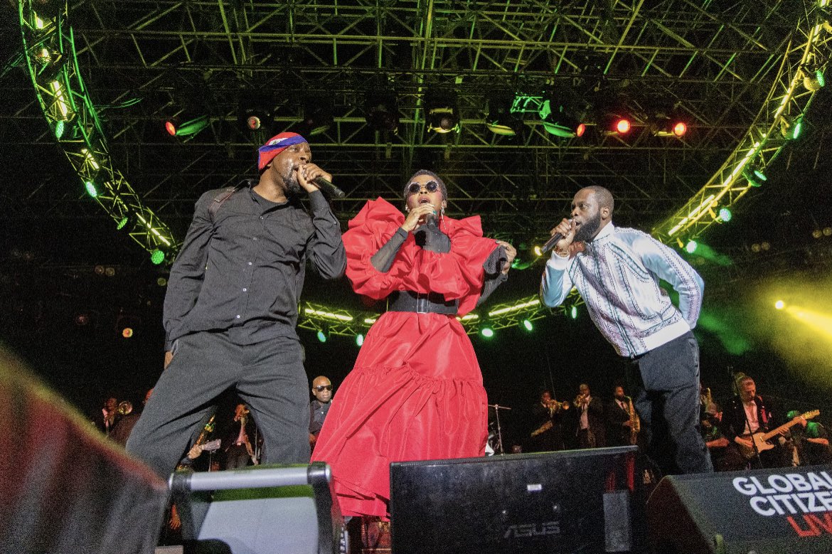 Times have changed but the vibe remains the same. #GlobalCitizen , happy we were finally able to make this a reality. Continued encouragement in the fight against global poverty.  #fugees25 #hiphop #globalartist #fugees  #mslaurynhill #pras #wyclefjean #soul #fugeesthescore25