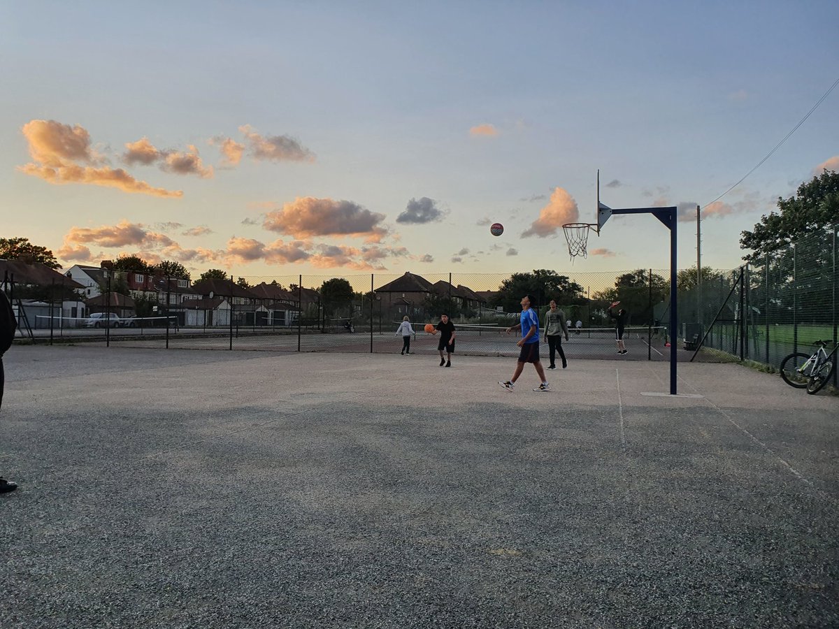 Emma - 🤍 London N7&8 tweet media