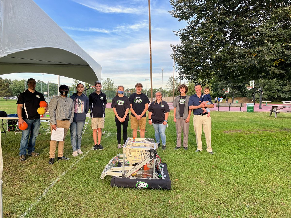 FRC Team 20 The Rocketeers tweet media
