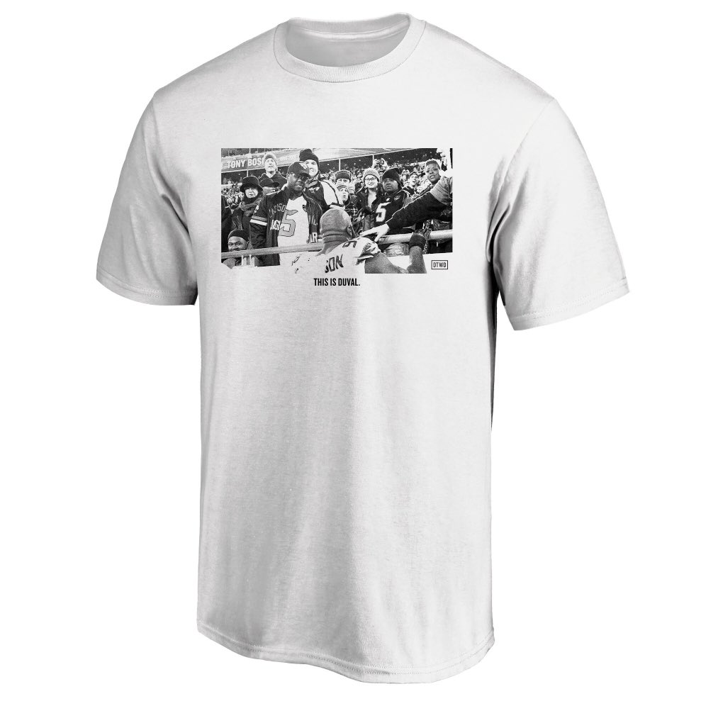 DTWDoriginals's tweet photo. Limited sizes for #ThisIsDuval go live in the shop at 8pm. Link will be tweeted here. https://t.co/nAZ5OUi65v