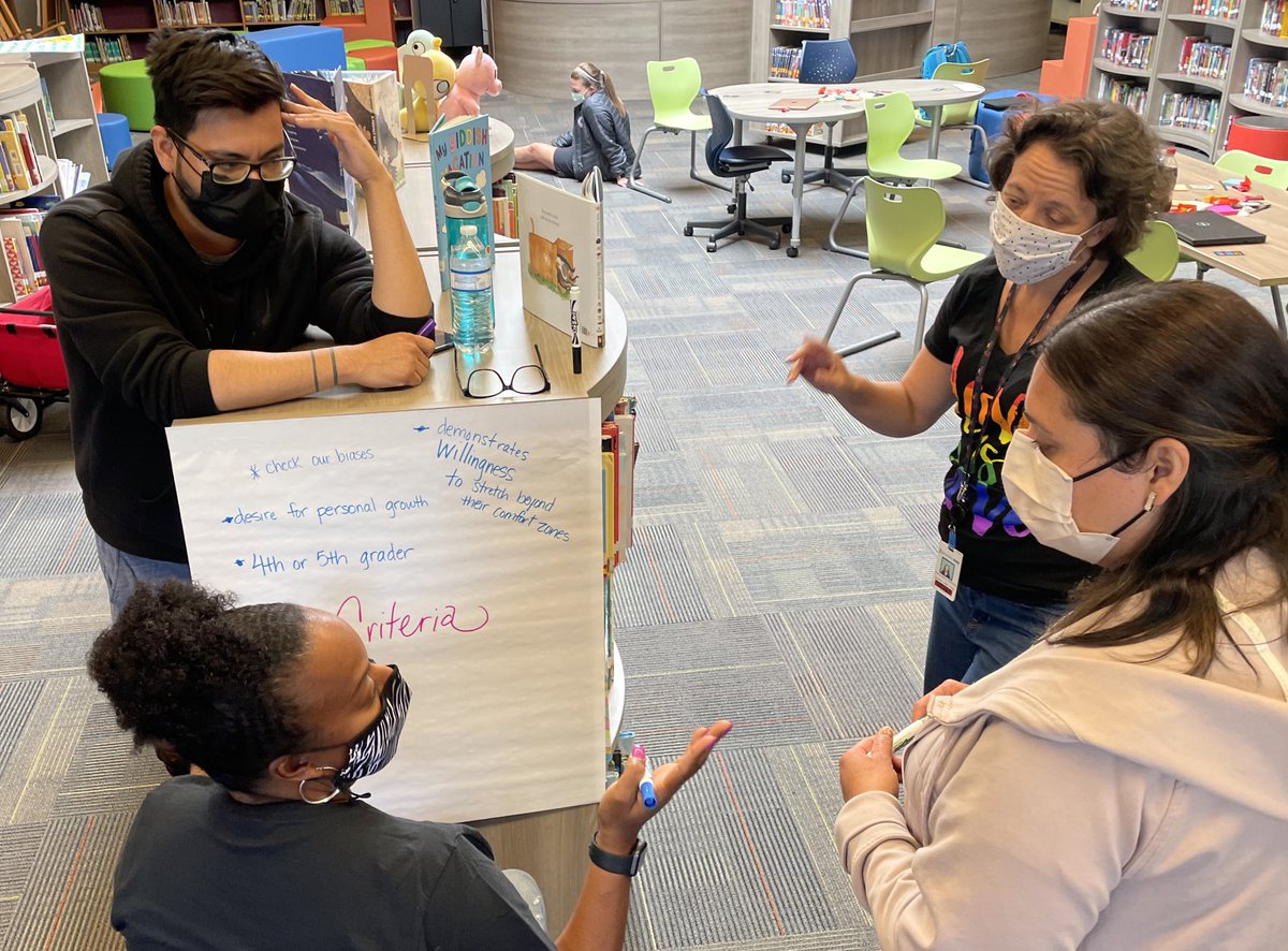 Jen Holsinger-Raybourn tweet media