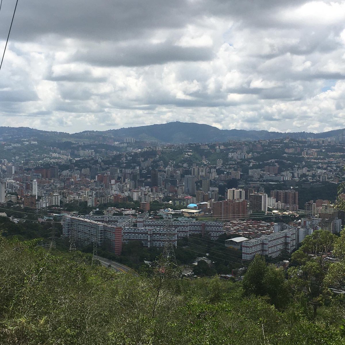 saairam's tweet image. #Avila #cortafuego