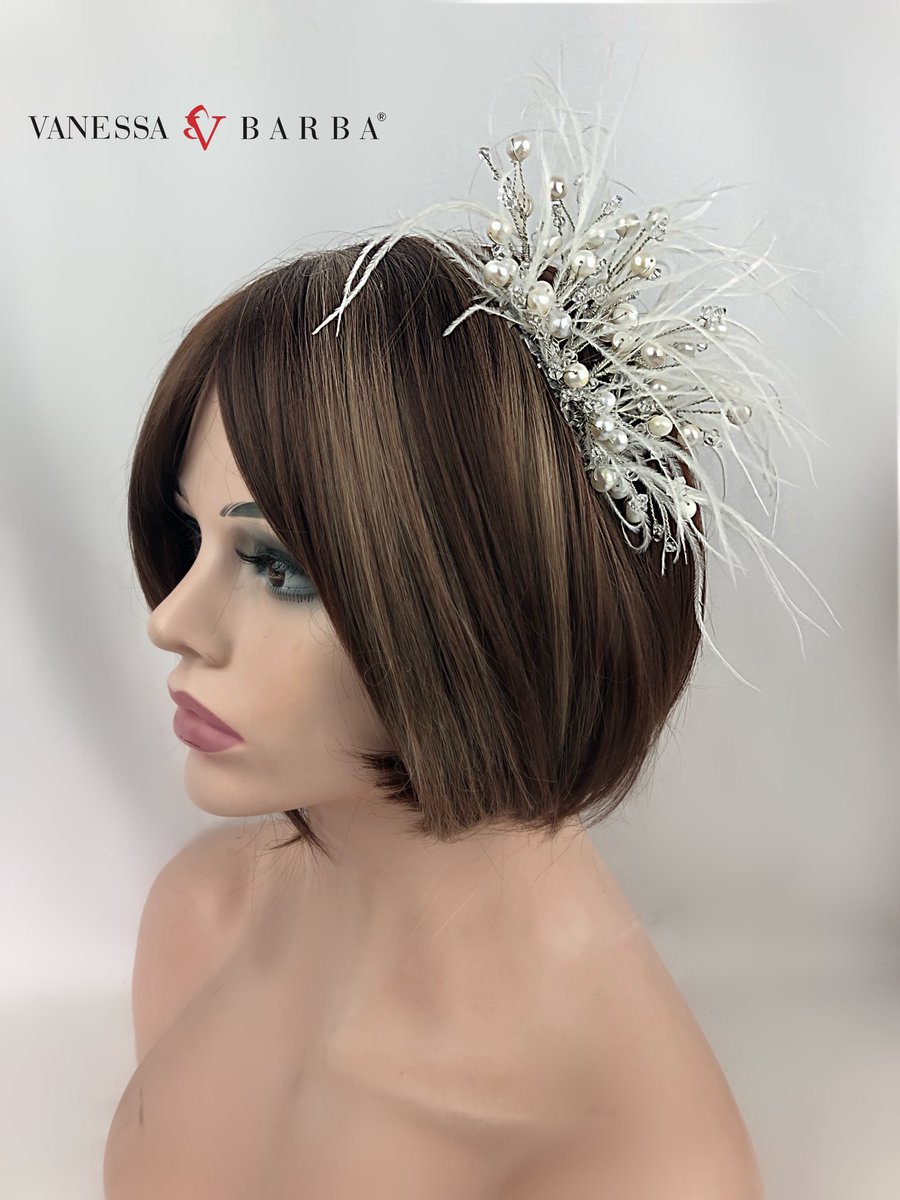JAvanessabarba's tweet photo. Diseño personalizado para clienta en Apaseo
#vanessabarba #tocadonovia #noviasdiferentes #noviasconestilo #noviasmexico #swarovski #swarovskicrystals #bohemian #bohemianstyle #noviaboho #noviabohochic #noviabohemia #bohemianbride #bohemianfashion #bohemiandesign #handmade https://t.co/X65xEVGsb1