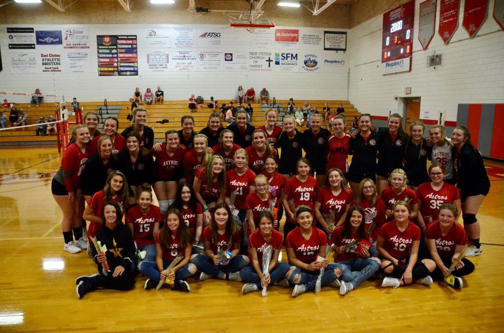 Middle School Recognition at the high school games tonight. 🏐 ❤️ #volleyball <a href="/ECMSAstros/">East Clinton Middle School</a>