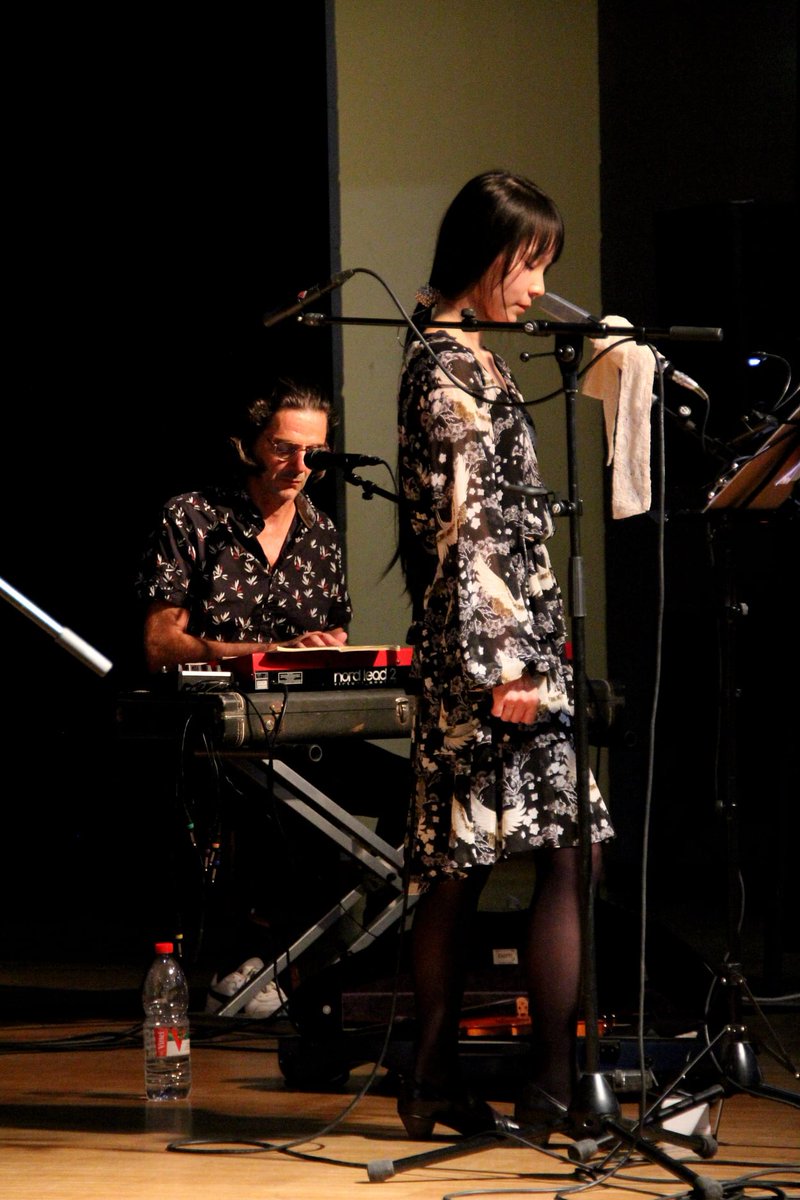 thechocolatines's tweet photo. この、松と鶴柄の服は、フランスの洋服メーカーさんのものなのですよ！ちょっとコワイ柄だけど気に入ってます😍 https://t.co/KUe9Fbz5Th