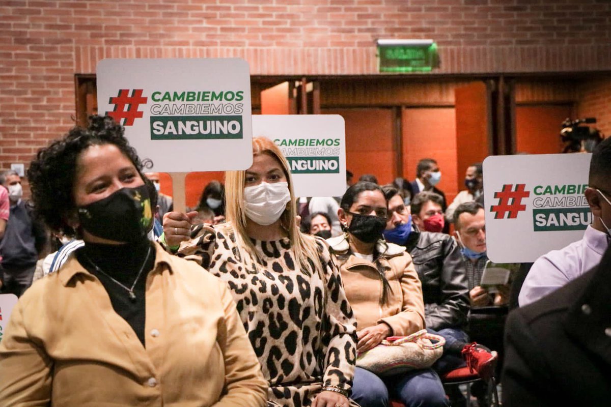 AntonioSanguino's tweet photo. El mandato ciudadano en el 2022 debe expresarse en las urnas en clave de una acuerdo que una a los colombianos, yo les propongo un Acuerdo Ecológico y Social para superar la crisis en la que se encuentra el país.

#LaTernaVerde / Bogotá. https://t.co/ynD9ctgfl7