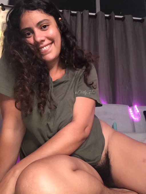 Have you missed my show? Join me on Chaturbate, I will be online in few 🤗❤️   ⭐️ https://t.co/aIO2ZKuA97<a href="/tag/mvsales"class="tags"><span>#mvsales</span></a>