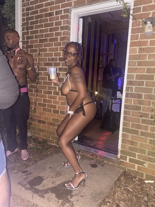 PenelopeSquirts