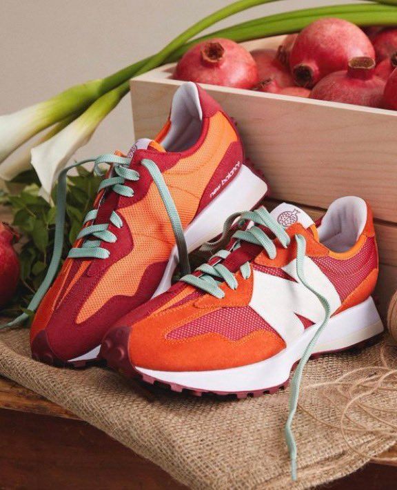 JustFreshKicks's tweet photo. Available via New Balance US
Todd Snyder x NB 327 ‘Farmers Market’ 
=> https://t.co/yAq7gFCtU4 https://t.co/UDxKmqmtxb