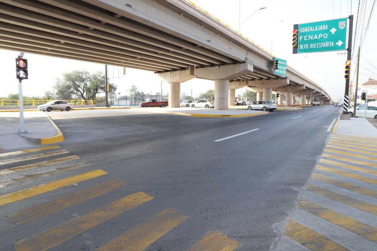 ¡Pusimos en marcha los puentes vehiculares del Boulevard Rocha Cordero! Es la obra más importante de la ciudad en décadas y es el puente más largo en el Estado. Mejora la movilidad al conectar Periférico con Av. Industrias, el Blvd. Río Españita y la Carretera 57 #SiempreFuertes