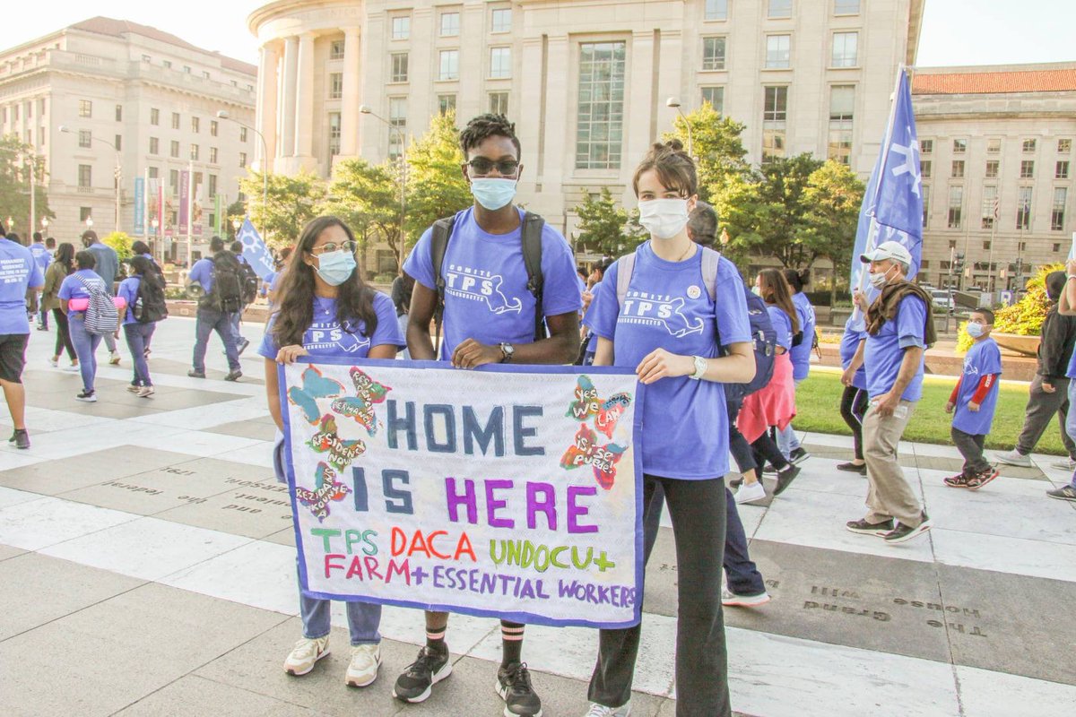 harvardslam's tweet photo. On Sunday, September 20, SLAM organizers joined @HarvardTPS and @actonadream in D.C. to rally for a path to citizenship for TPS holders. (2/4) https://t.co/Ika920FeCw
