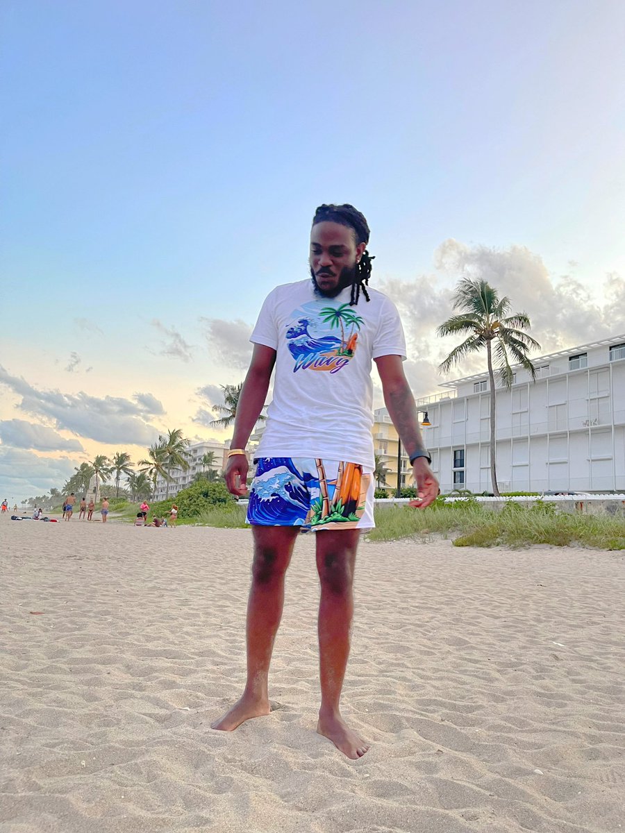 SoChillClothing's tweet photo. Say Beaches 3x Fast ๐
Wavy Set (DAY) now online
End of summer sale ๐ฅ
Use code: EOS20 for 20% off
Storewide while stocks last
https://t.co/fkETlyLnT6
#LiveSochill #SCNATION https://t.co/pObShmoU6k