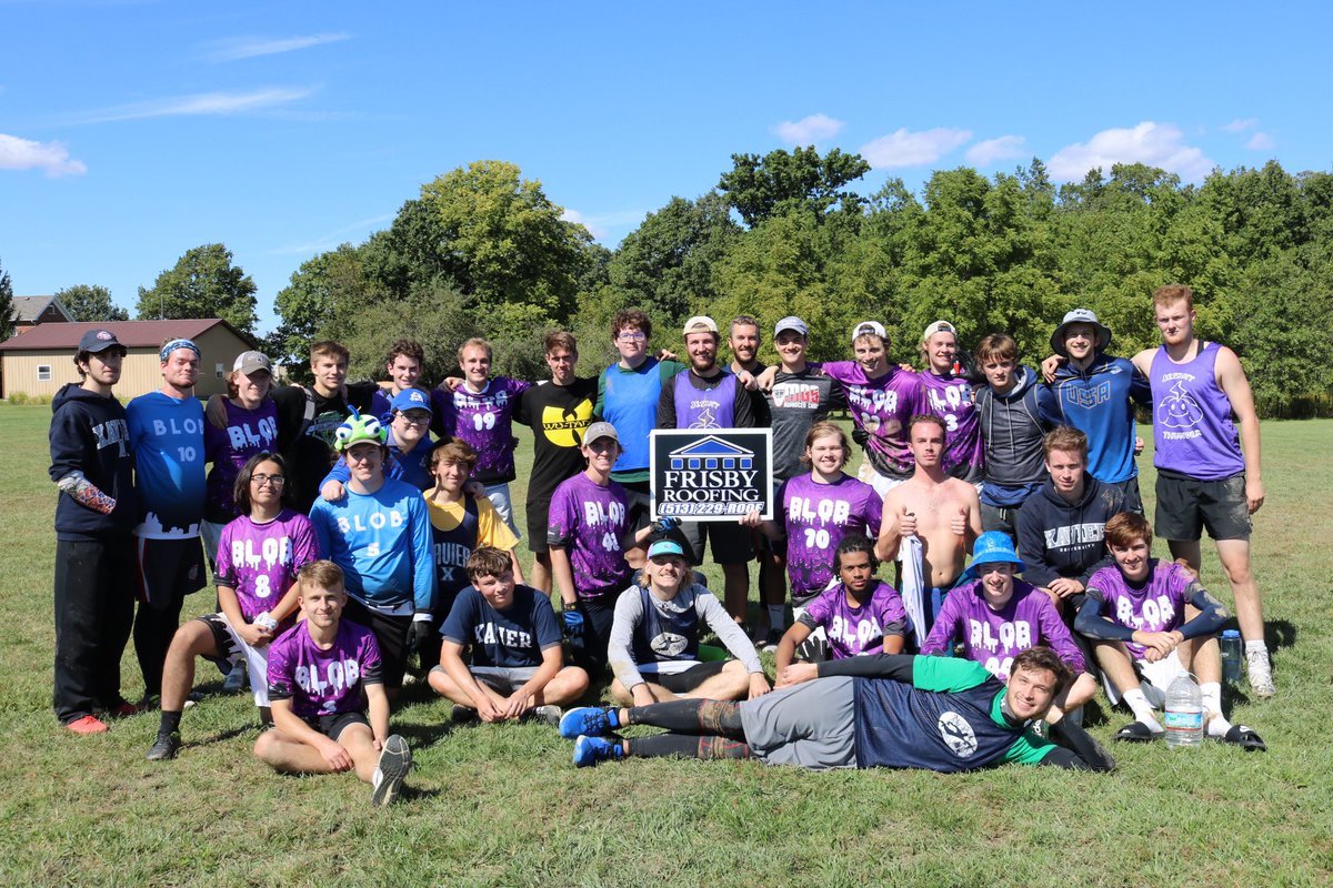 BLOB_Ultimate's tweet photo. Some pics from our weekend at Versailles. Great way to start off our year and get the freshman some good experience. Now we turn our focus to practice and getting ready for Fall Brawl! #RollBLOB https://t.co/psU2mokDUa