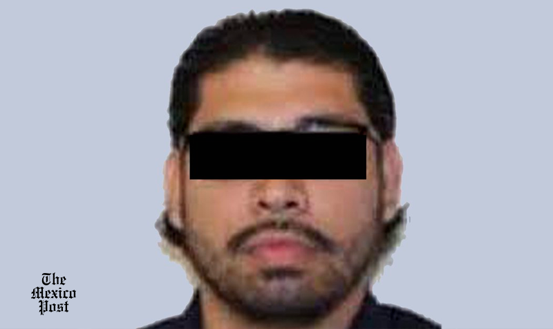 kancerbero402's tweet photo. Lo trabaron del huarache
#Procesaron al “Cadete”, presunto líder del #CárteldelNoreste detenido en #NuevoLeón.
¿Y #RaymundoRamos donde esta? https://t.co/a3NTho13g3