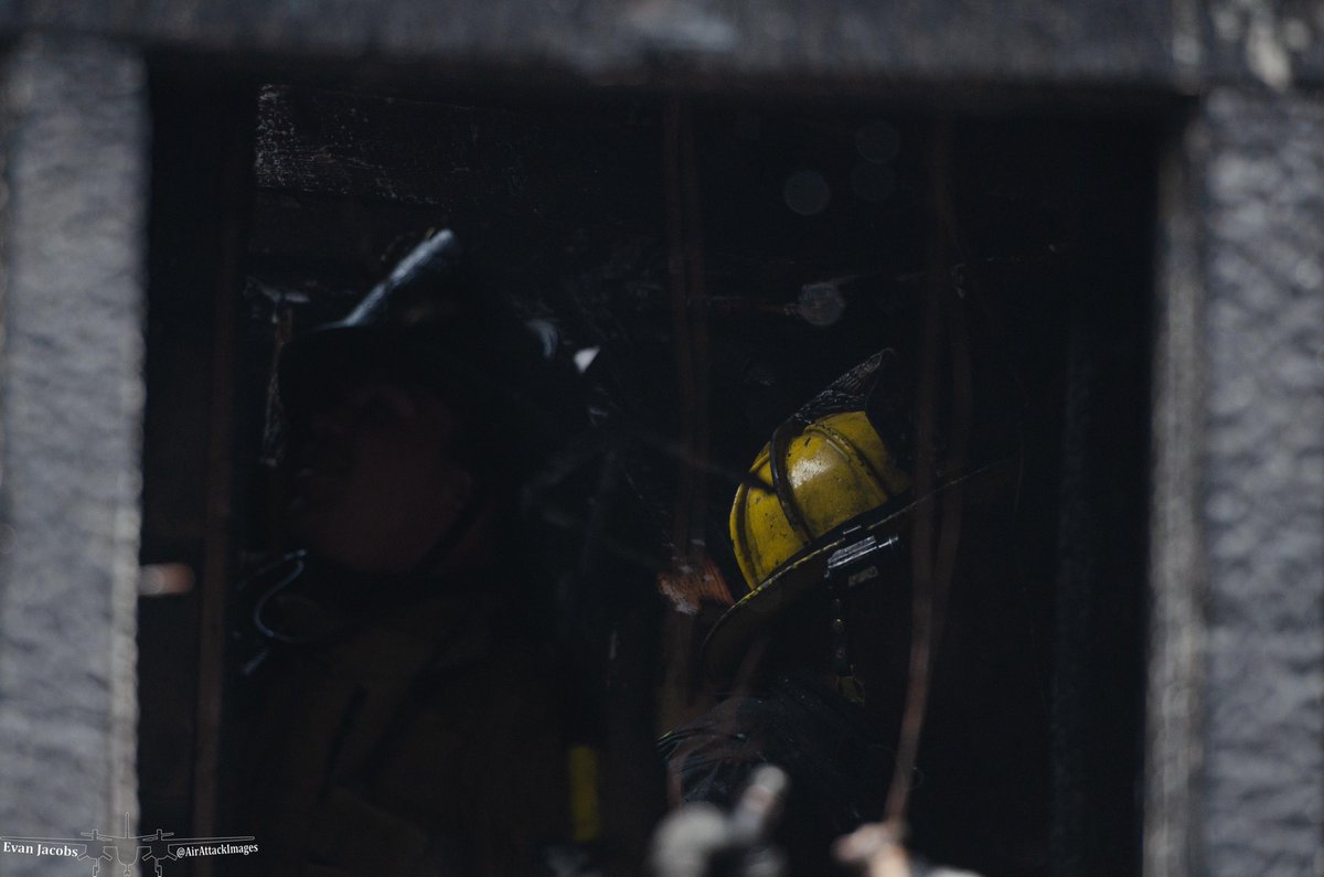 AirAttackImages's tweet photo. The #WalkerFire gutted one vacant building and burned a small shed to the ground in downtown Sebastopol this evening.  The 2nd alarm fire drew a heavy response from Sebastopol, Gold Ridge, Graton and Santa Rosa Fire Departments.  @soconews_seb_wc @NorthBayNews @KPIXtv https://t.co/gwG3kfMTys