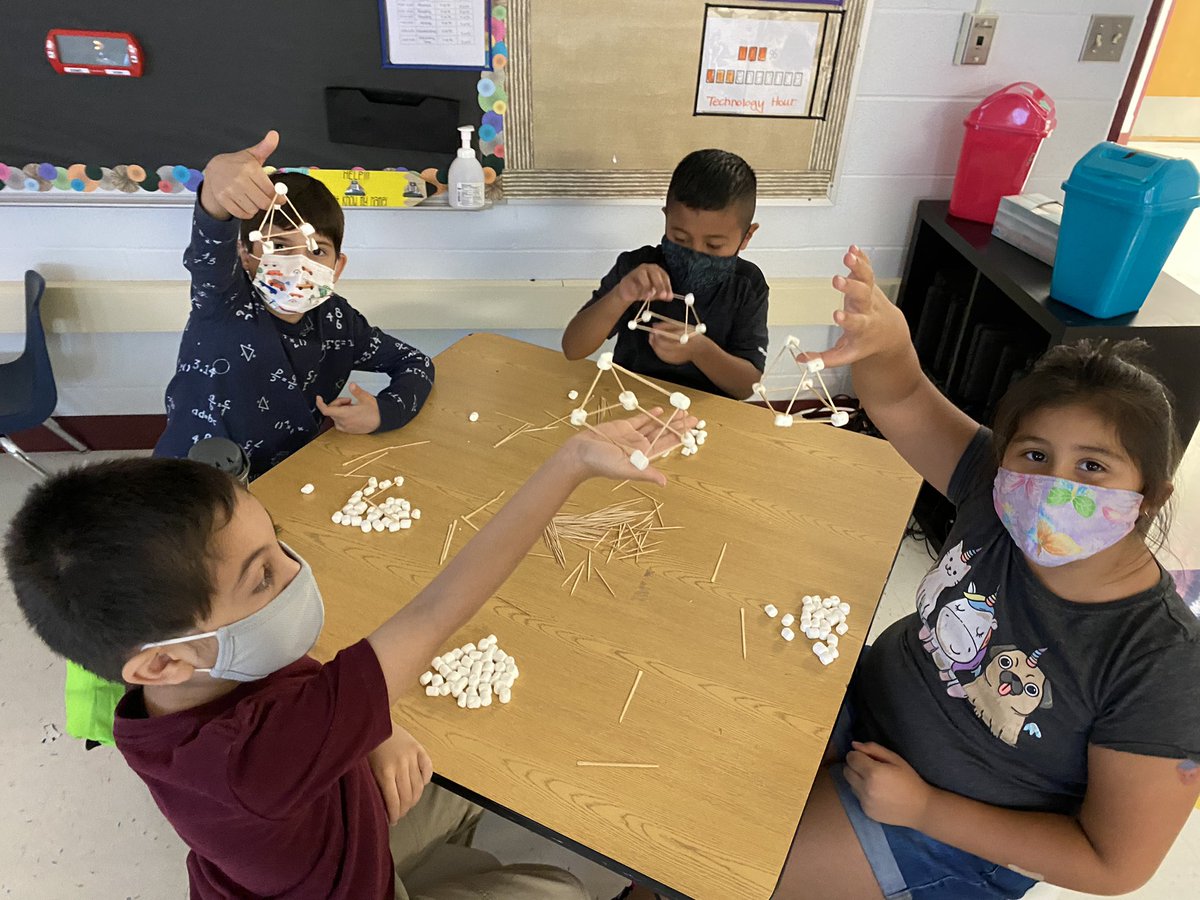 mrskcaley_nisd's tweet photo. My kids loved composing 3D shapes with marshmallows as we listened to the polygon rap. #teacherbucketlist #CarsonElementary #NISD2021 https://t.co/OcPT7mLh3e