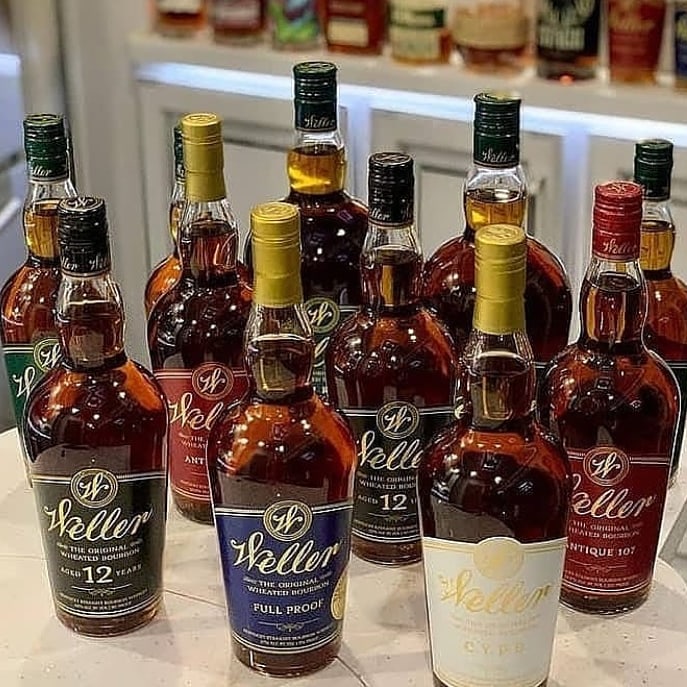 What a great collection don't miss out inbox if interested cheers 🥃🥃
#Buffalotrace
#Buffalotracedistillery
#Wellerbourbon
#blantonbourbon
#eaglerare
#taylor