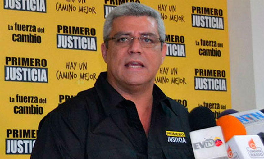 polianalitica's tweet photo. En Lara Alfonso Marquina fue víctima de la misma imposición que hizo su propio partido político en Maracaibo y en el estado Miranda #21Nov https://t.co/hiTNdYhNYO