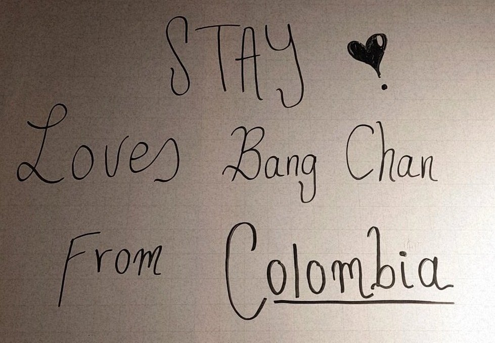 From the South of Colombia, I wish you could visit my country soon and fill yourself with all the color it has💫🇨🇴💝

#TripWithBangChan