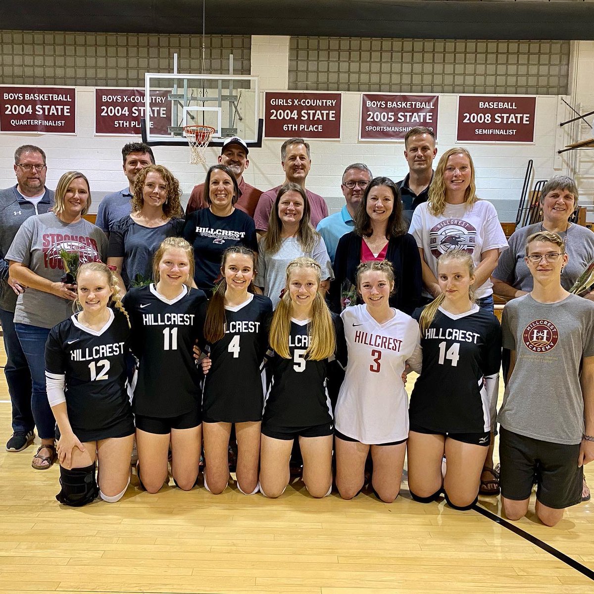 gohillcrest's tweet image. Congrats to our volleyball and cross-country seniors. We are proud of you! #flyravens