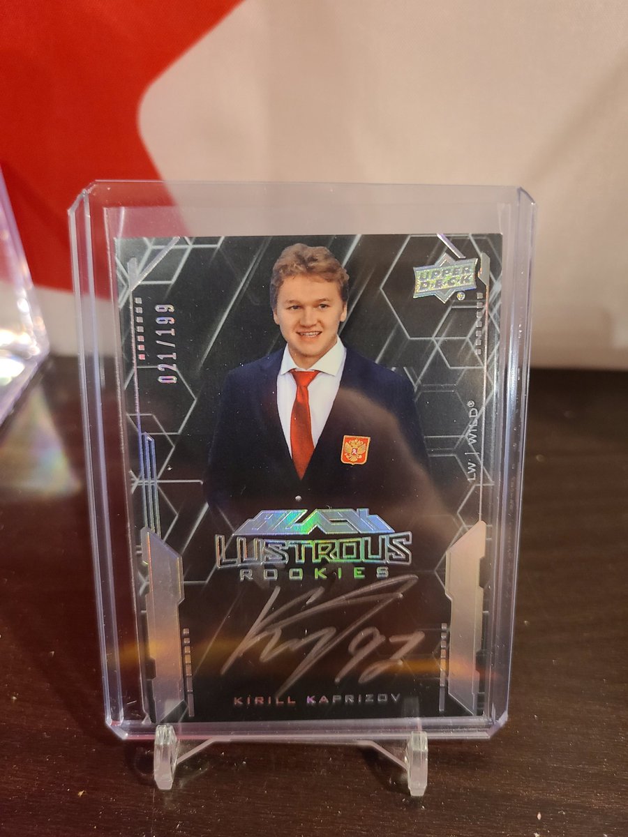 XplosiveSport's tweet photo. It's been a long time since our last, check out this 🔥🔥1/1 Alert!!!!
@SHOWYOURHITS @UpperDeckHockey @ClubOneOfOne1  #collectthebest #hockey #collectfam https://t.co/bRnDbSZ1FW