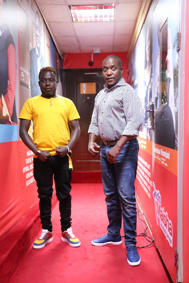 radiomaisha's tweet photo. Maisha Asubuhi na @emmanuelmwashu1 na @shugaboyke1. Saa kumi na mbili asubuhi hadi saa nne asubuhi. #MwashumbeNaShugaboy https://t.co/061mcpv3MJ