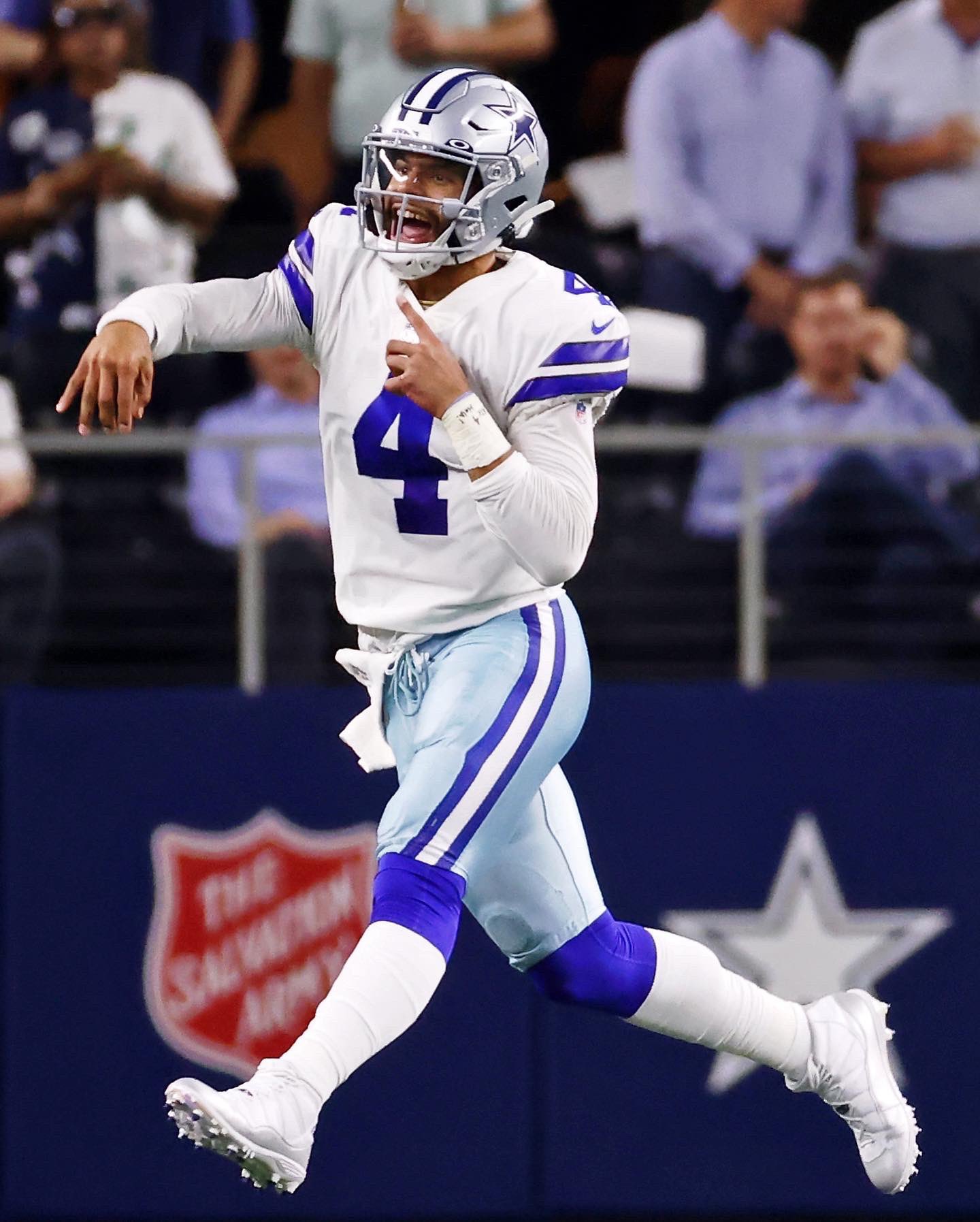 dak prescott cleats jordan