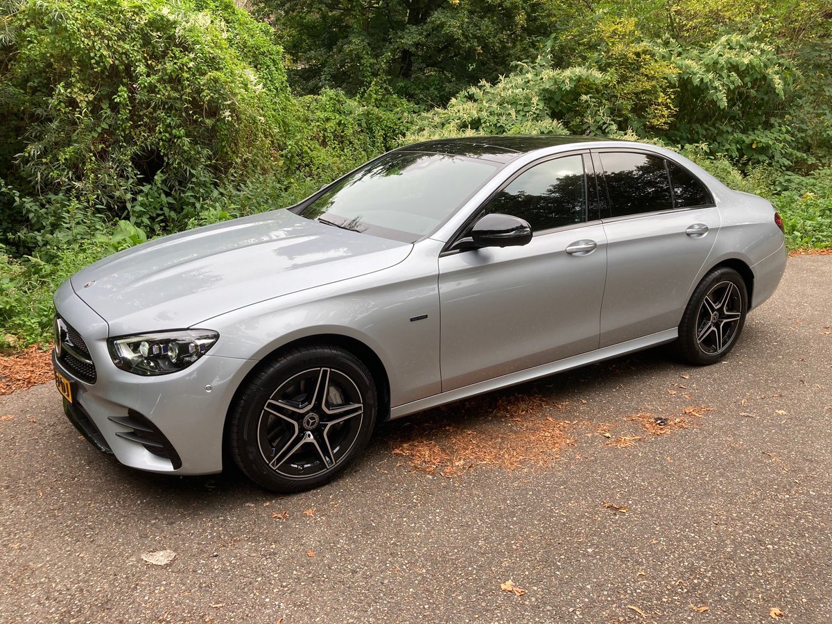 PDSRijopleiding's tweet photo. Onze cursisten kunnen vanaf vandaag trainen in deze prachtige nieuwe #Mercedes #Hybride. Is het geen plaatje? 🤩 Op naar veel leerzame en veilige kilometers #pdsrijopleidingen.👍 https://t.co/BNn44ELkXU