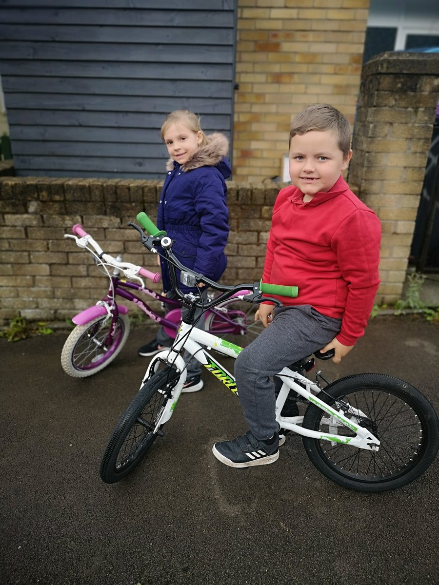stapleton_jen's tweet photo. Day 2 #BikeToSchoolWeek both isabella and jaxson happy on their half mile ride to school this morning 🚸 @YGCwmbran https://t.co/dLsSe9alFO