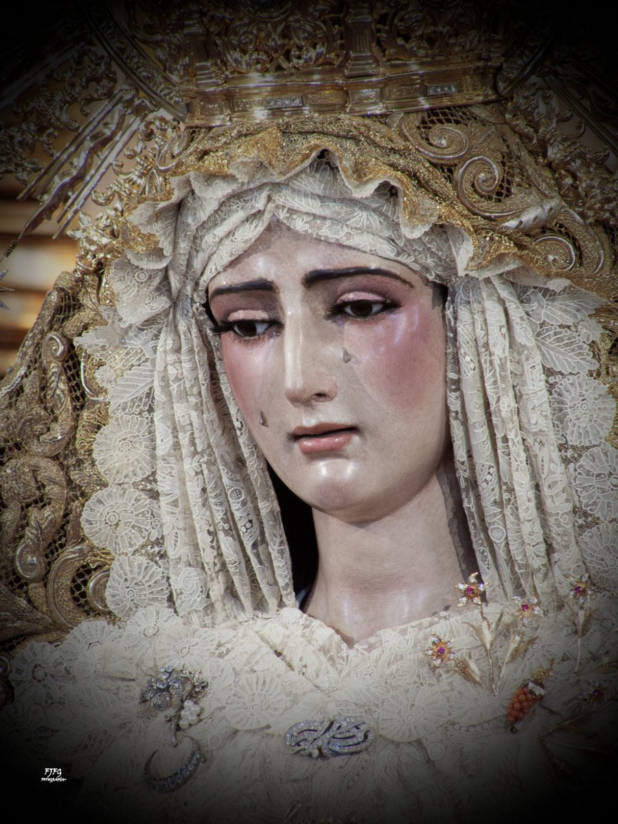 hdadstagenoveva's tweet photo. Dueña de mi corazón,
La mejor de las Mujeres,
La más guapa entre las guapas,
¡¡¡Mi Virgen de las Mercedes!!!

XXVI Pregón de las Mercedes
N.H.D. J.Antonio Hidalgo Parra – 2007

📷 Fco.Javier Fdez Glez (@Cobreitor4 - 2021)
#Mercedeslindaflor
#75SantaGenoveva
#SeptiembredeMercedes https://t.co/8M0x8i521M