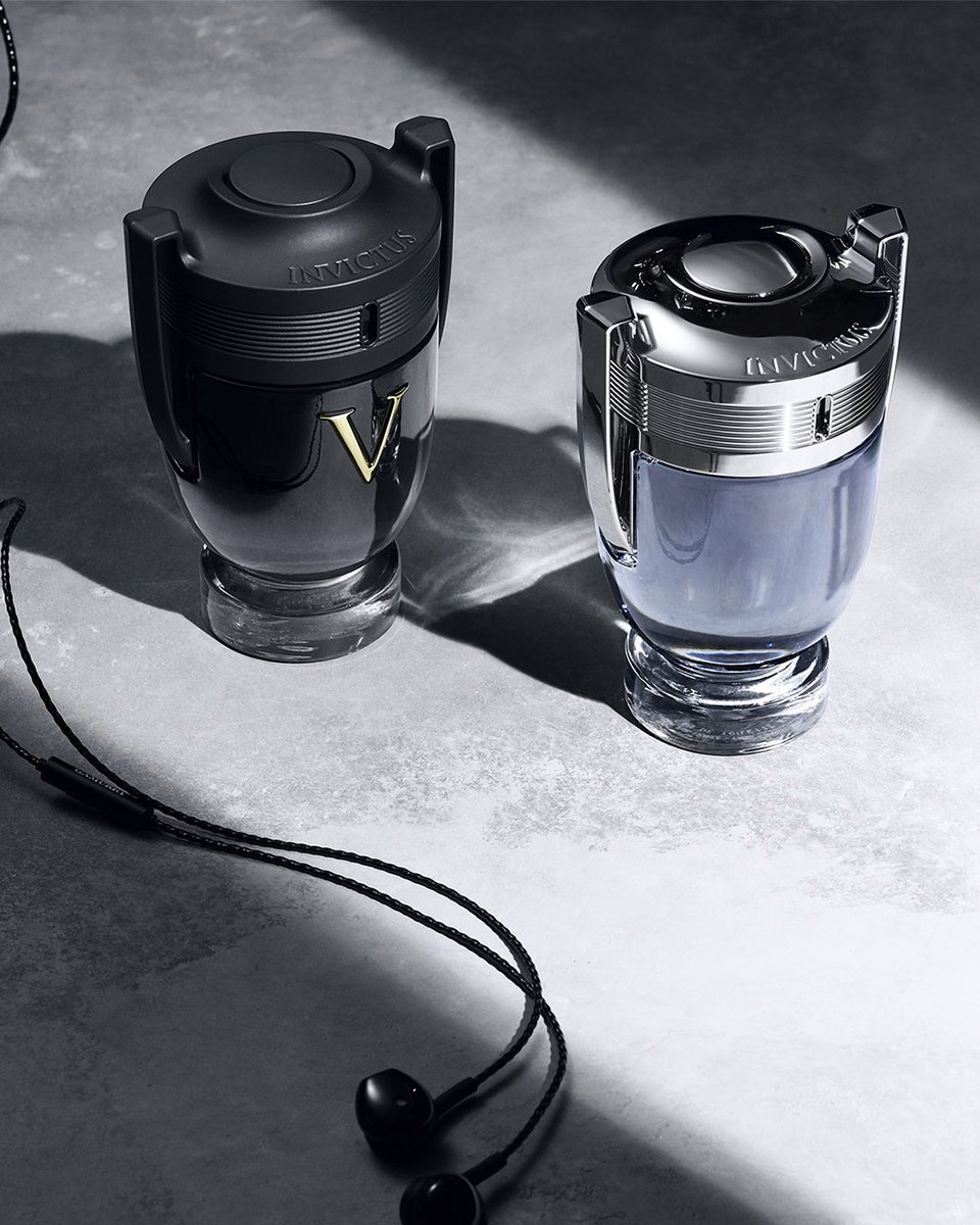 Kalista_Parfums's tweet photo. Partez à la rencontre d'un véritable choc de senteurs : le nouveau Invictus Victory par Paco Rabanne !

Le mythique flacon Invictus dévoile sa puissance extrême pour allier fraîcheur et sensualité.

https://t.co/MJBWG4wiJM https://t.co/JHYGuJpaws