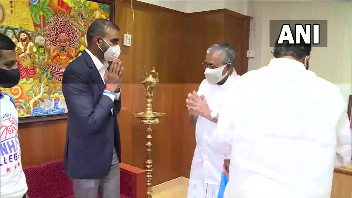 ANI's tweet photo. Kerala: PR Sreejesh, the goalkeeper of Indian men's hockey team that won a bronze medal at Tokyo Olympics, met CM Pinarayi Vijayan at his office in Thiruvananthapuram today. https://t.co/sKLonCaH2q