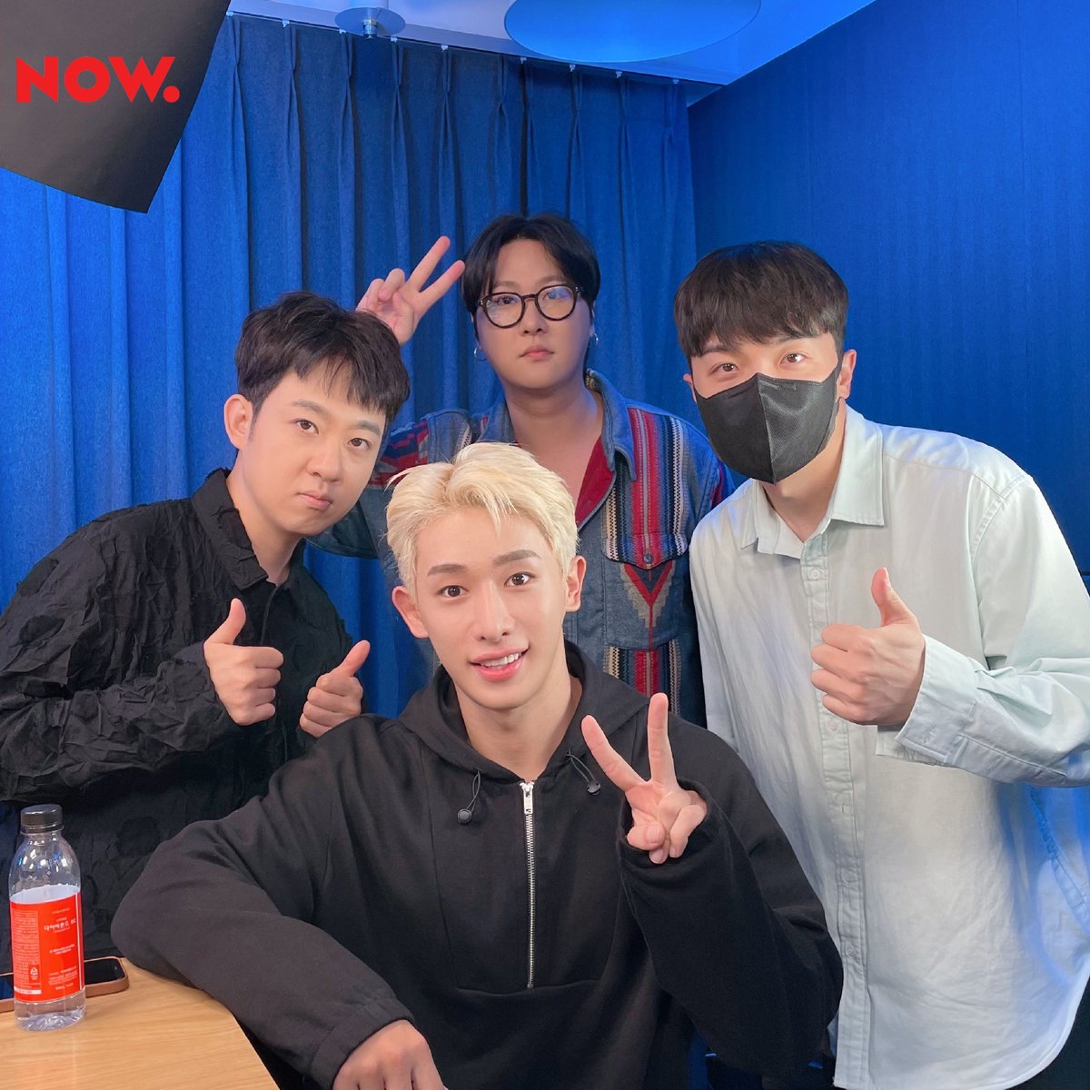 npop_zip's tweet photo. #적재 의 #야간작업실 이번 주 시간되는 사람? #황현 #이든 그리고 야작실 두 번째 출석! #원호 까지 함께 했습니다🙋🏻‍♂️ 음악 얘기로도 음악 아닌 얘기로도 시간 가는줄 모르고! 무슨 얘긴지 알아도 또는 몰라도 듣고 있으면 무조건 재밌는 대화👏🏻 프로듀서즈 모임은 계속 됩니다 쭈욱😉 #NOW온에어 https://t.co/seEg9AUfyT