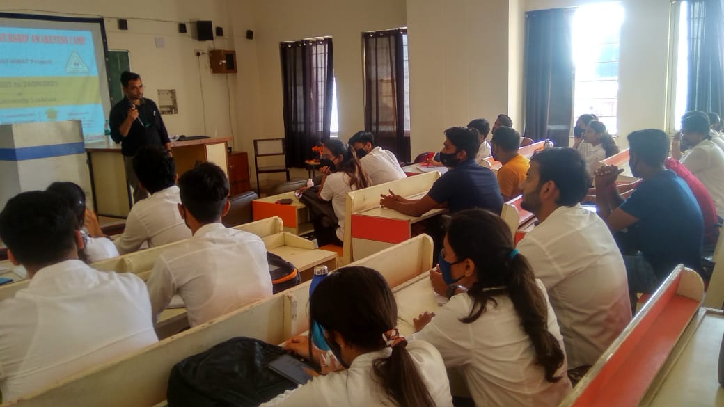 KietTbi's tweet photo. TBI KIET Organized Entrepreneurship Awareness Camp from 22/09/21 to 24/09/21 at BBDU, Lucknow, where young graduates/ entrepreneurs interacted with experienced experts and entrepreneurs to understand the basics and strategize better for their entrepreneurial journey. https://t.co/XLiJCDvpgD
