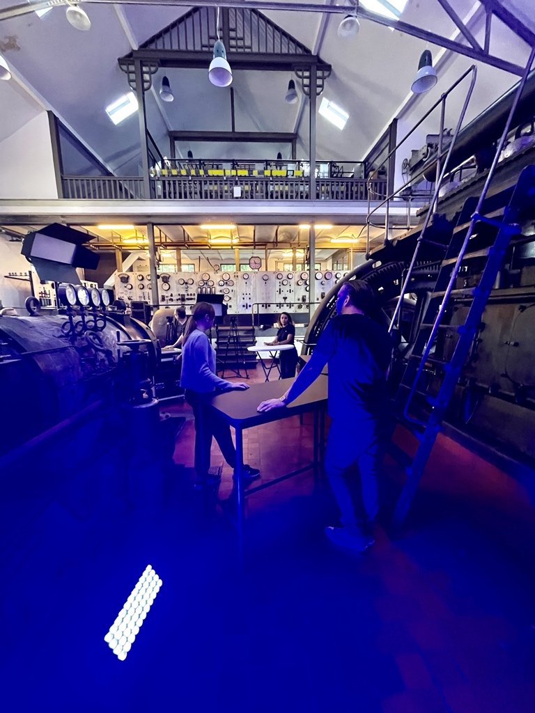 aim24's tweet image. What is going on here in the engine room @umbraco HQ? 👀
Signup now to find out at 14:30 today (CEST): umbraco.com/blog/sign-up-f… #umbraco #umbraco9 #launchday
