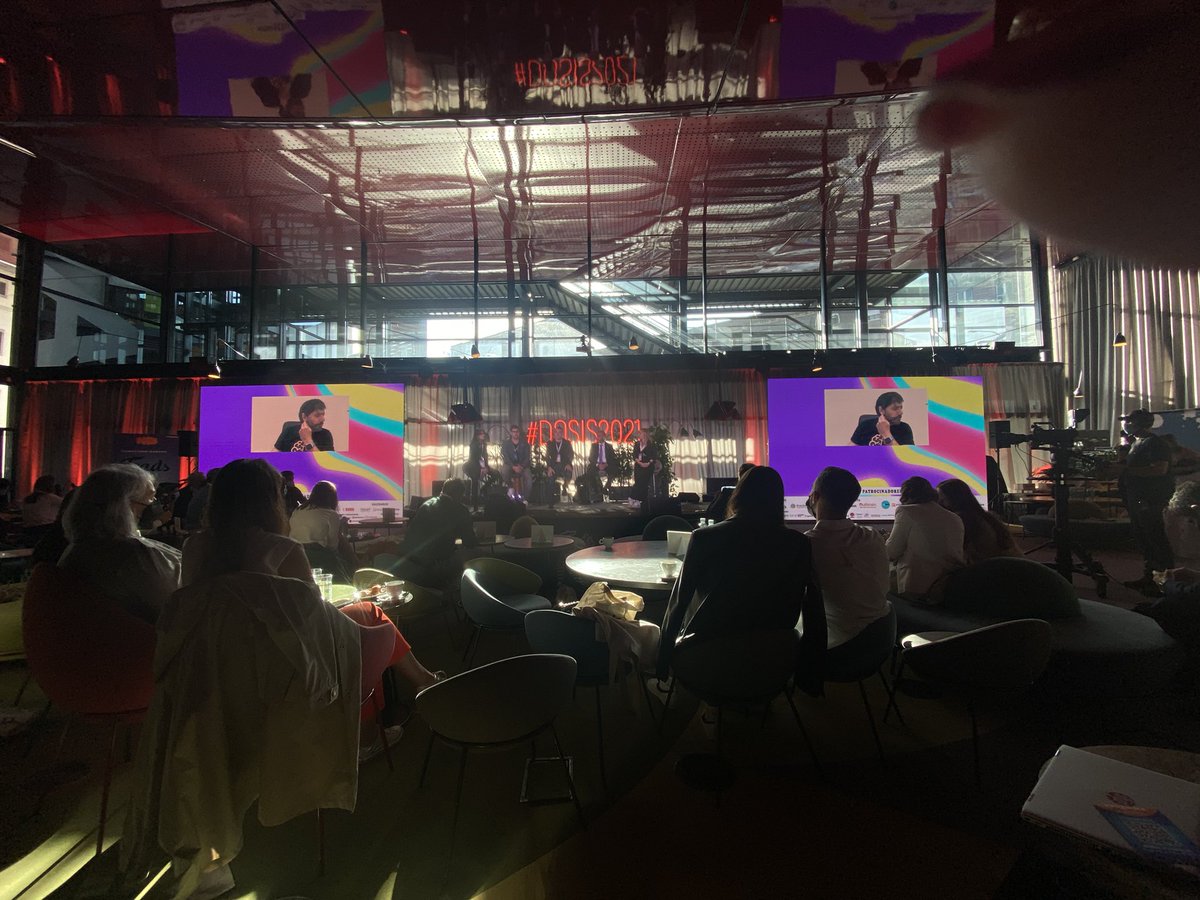 Toca hablar de #neuromarketing! En #Dosis2021 by <a href="/mkdirecto/">MarketingDirecto.com</a> 
“Dejamos a un lado la intuición para trabajar con datos objetivos. Consiguiendo tener la información para reducir el riesgo en la toma de decisiones”. Explica <a href="/joseruizpardo/">José Ruiz</a>