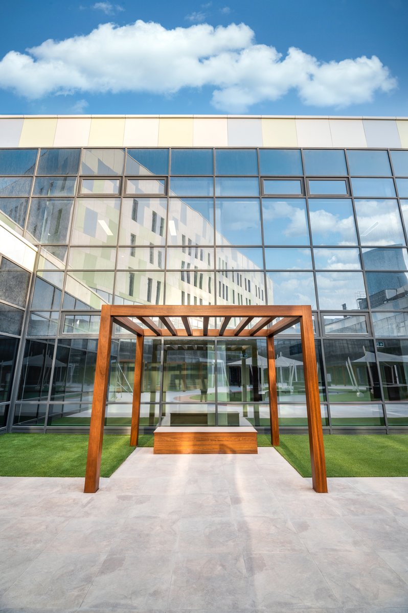 unec_co's tweet photo. REEM HOSPITAL, located in Abu Dhabi, is a modern &amp; highly specialized Rehabilitation Centre with Children &amp; Women Hospital and a Family Medical Centre.

Client: Blue Apple Hospital LLC / Vamed Emirates LLC
Consultant: HPD OS Ltd.

#UNEC #Engineering #Construction #AbuDhabi https://t.co/brRMqrEwYD