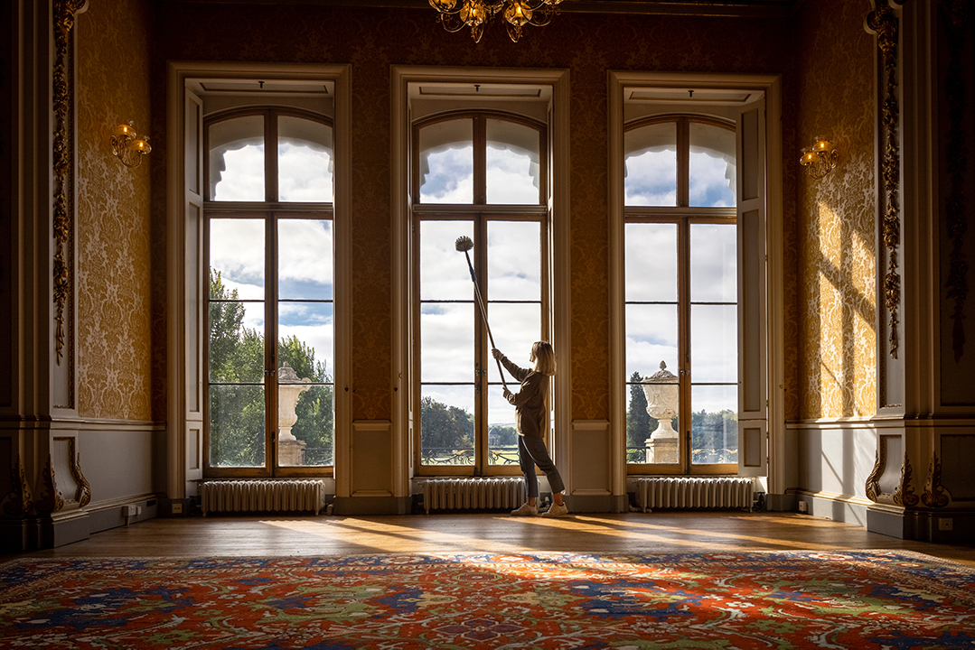 EnglishHeritage's tweet photo. From Charles I's attempted window escape to Charles Darwin's revolutionary experiments, our historic windows have seen a lot! 🪟
📍Wrest Park, Bedfordshire https://t.co/IVGE1TphsW