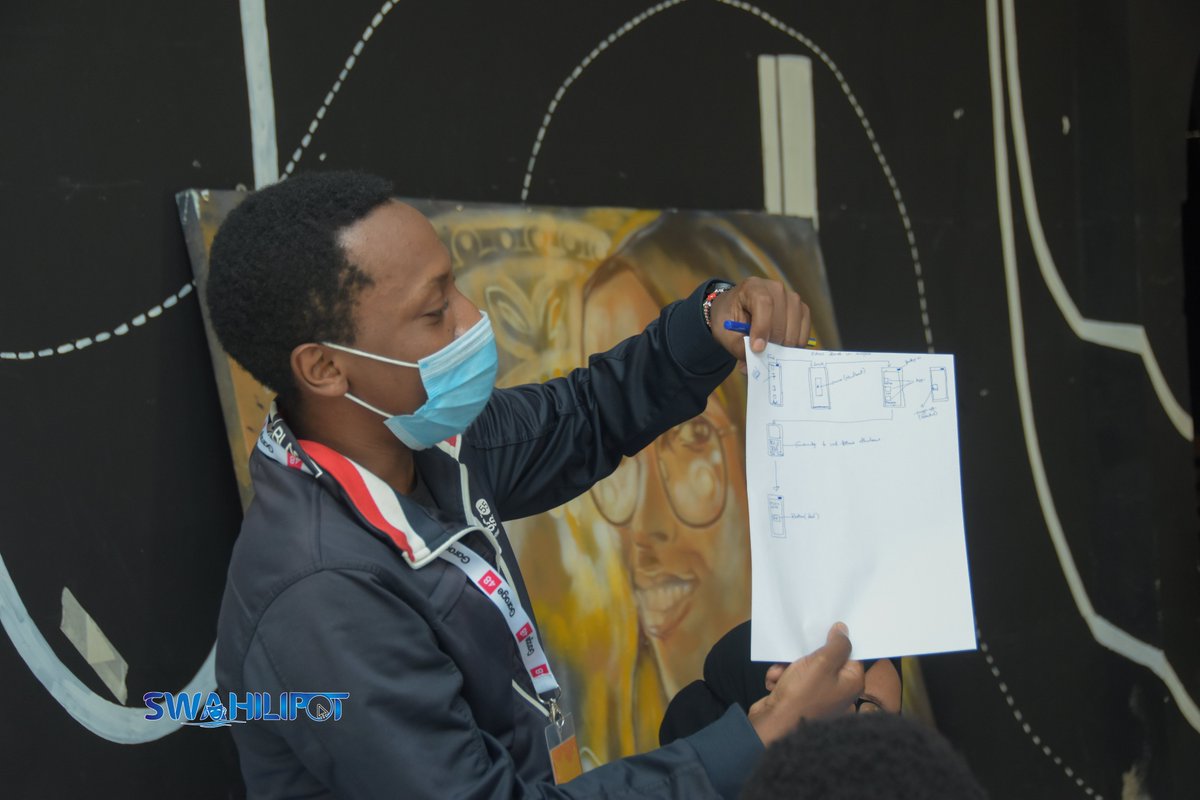 swahilipothub's tweet photo. Happening Now!
A Design Hackathon that aims to mentor and equip entrepreneurs with skills to make quality Design for User Inteterface and User Xxperience. @Garage48 @euafricajourney
#EUafricathejourney #DesignHackathon #DesignHackathonMsa https://t.co/o4A4c5uC0G