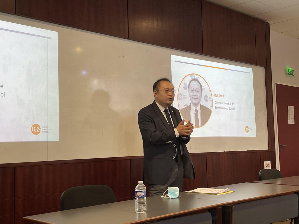 Aujourd'hui nous sommes à la conférence de presse de rentrée de <a href="/BrestBS/">Brest BS</a>  avec son DG Dai Shen