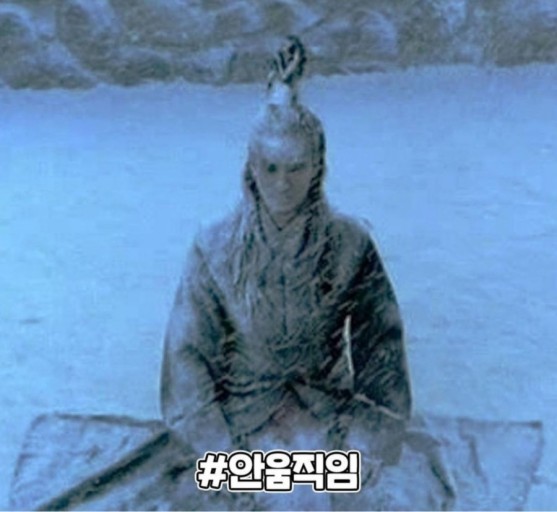 beetl21's tweet photo. @E7bam 넹넹넹 기다리고 이쪄요!!!!!!! 작가님은. 그저 오기만 하셔요!!!!!! https://t.co/kkJr7BwrHY