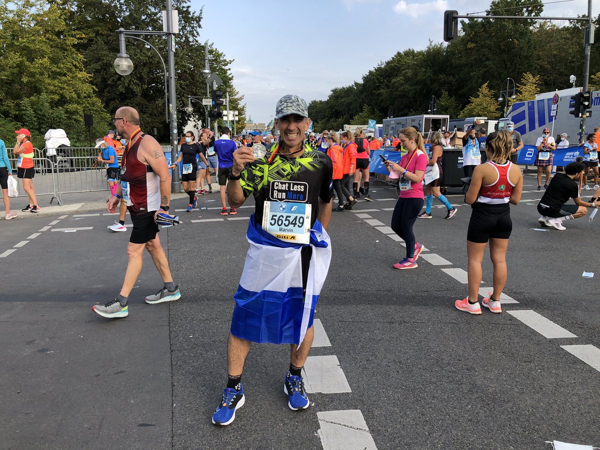 13marv's tweet photo. Si se pudo #BMWBM2021 #Berlin42 #RunForJoy #ReStartRunning @berlinmarathon https://t.co/MXKyFAxi0c