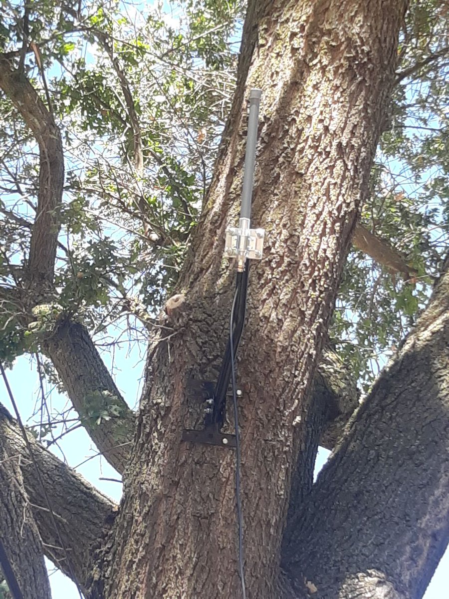 otacommunicati's tweet photo. 🤣 🤣 🤣 🤣 🤣 🤣 Let me explain. #outdoorantenna #Helium #OTA #mining #Crypto #emrit #bobcat #sensecap https://t.co/jI0m53Aom4